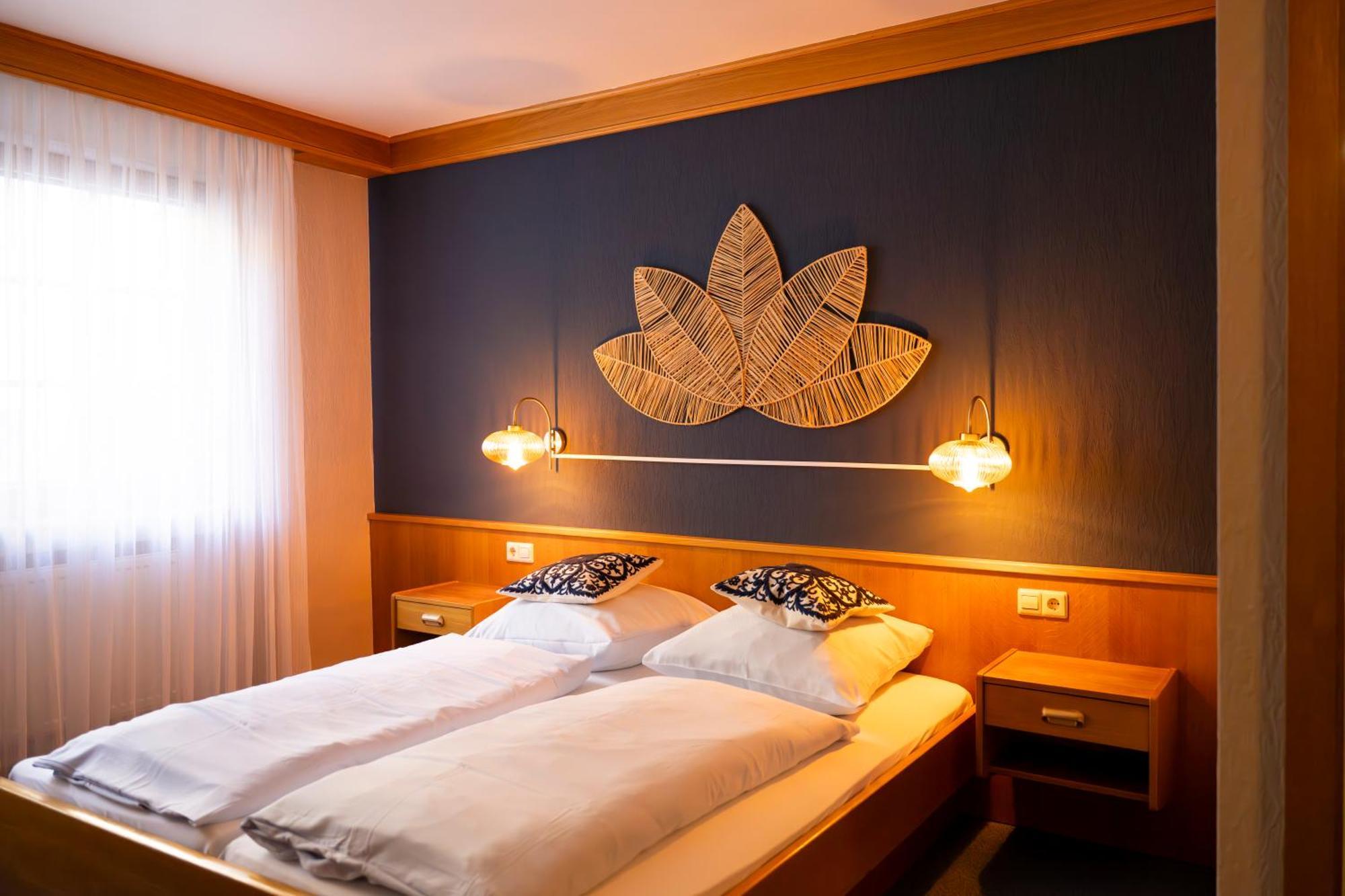 Hotel Guelser Weinstube Koblenz  Rum bild