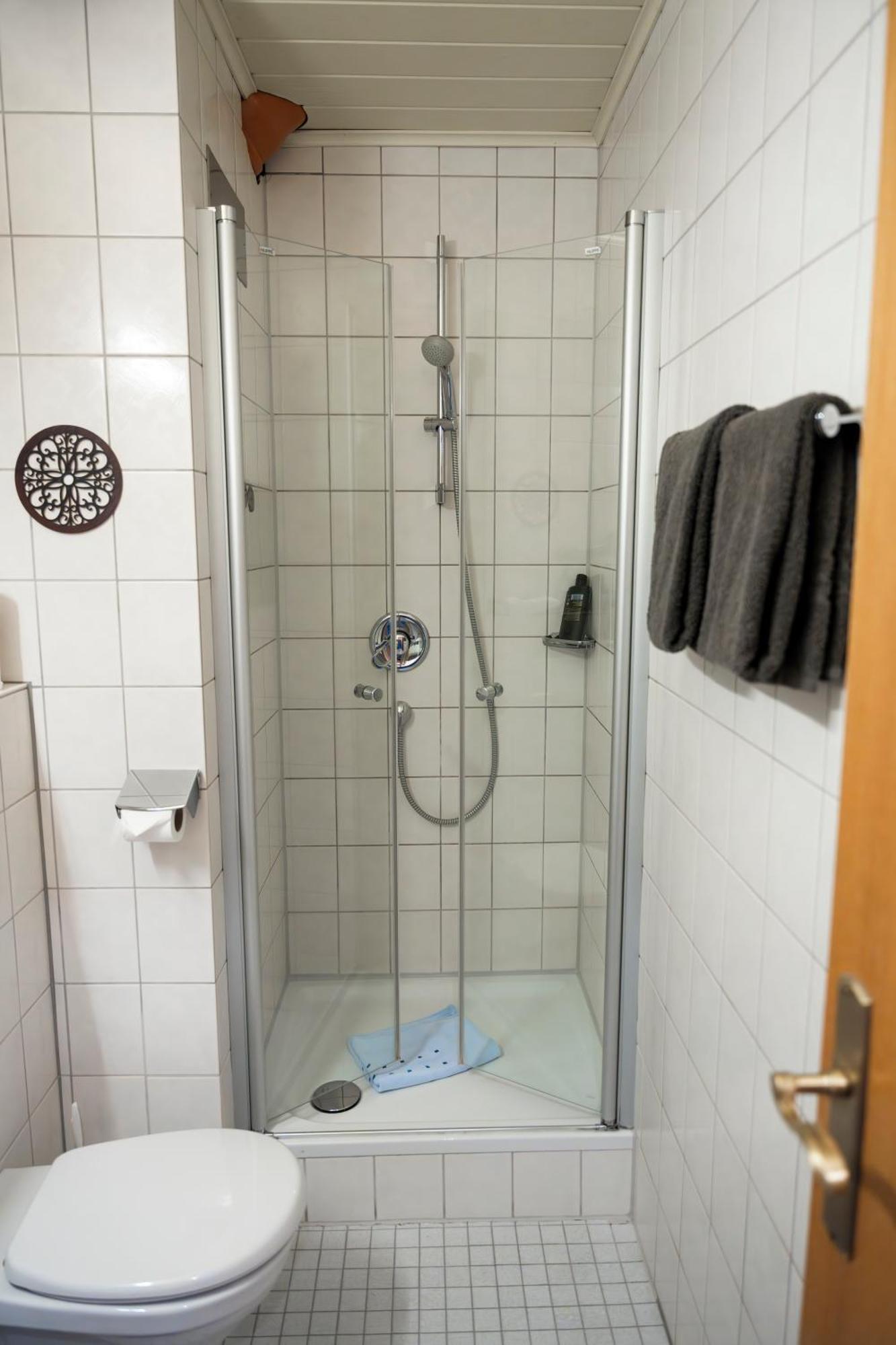Hotel Guelser Weinstube Koblenz  Exteriör bild