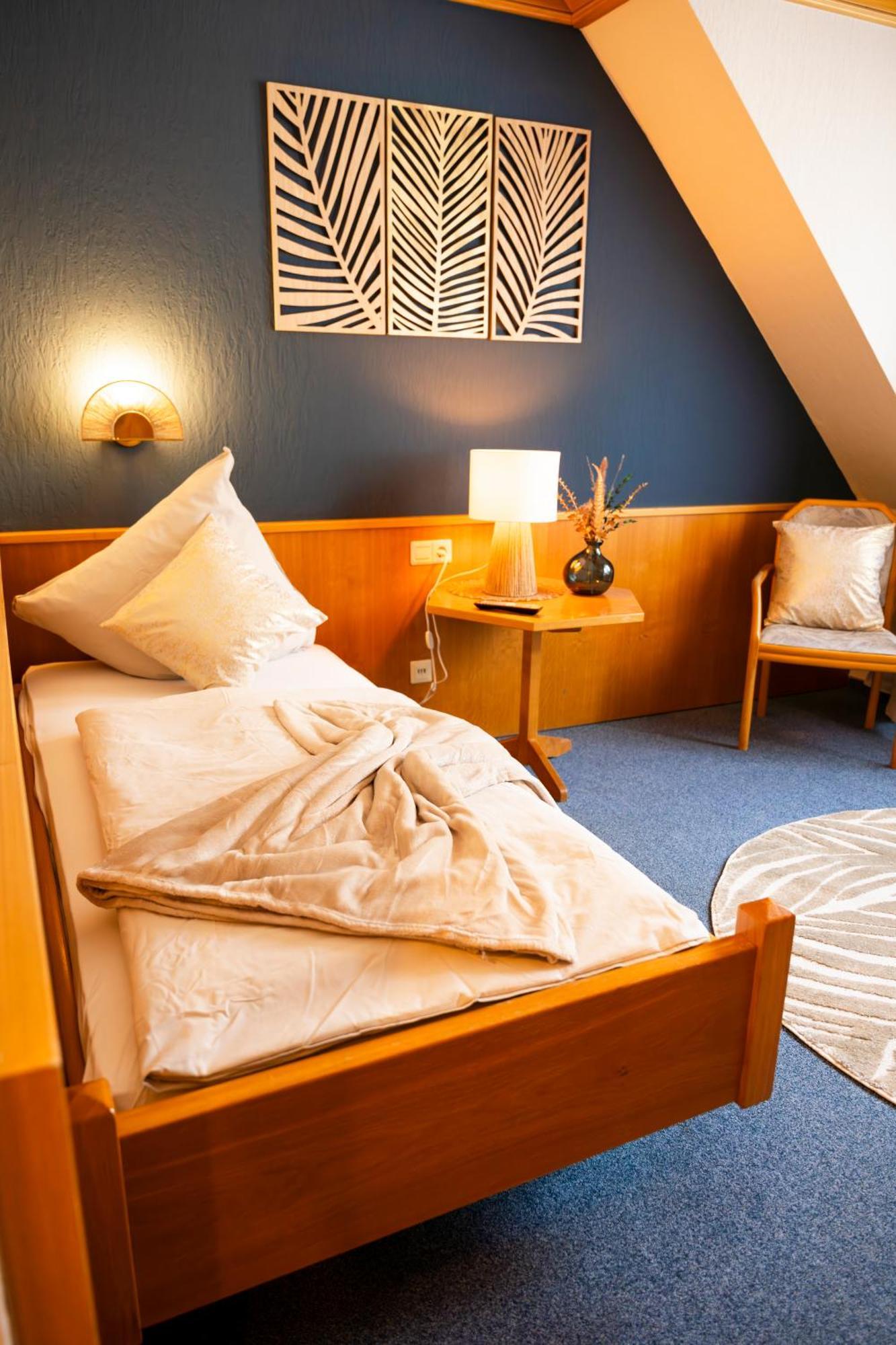 Hotel Guelser Weinstube Koblenz  Exteriör bild