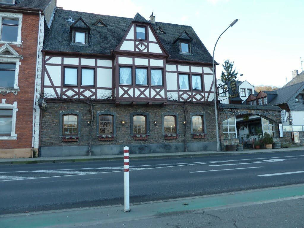 Hotel Guelser Weinstube Koblenz  Exteriör bild